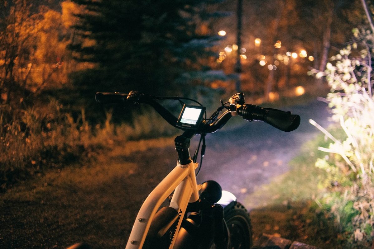 Lokalizator GPS do roweru: Bezpieczeństwo, śledzenie i spokój umysłu